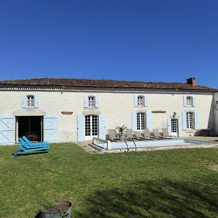 Les Gites De Charloteau Corme-Ecluse Exterior photo